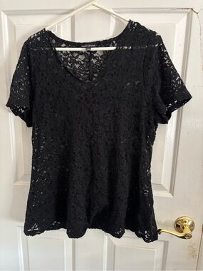 Lane Bryant Black Sheer Lace T-Shirt (14/16)